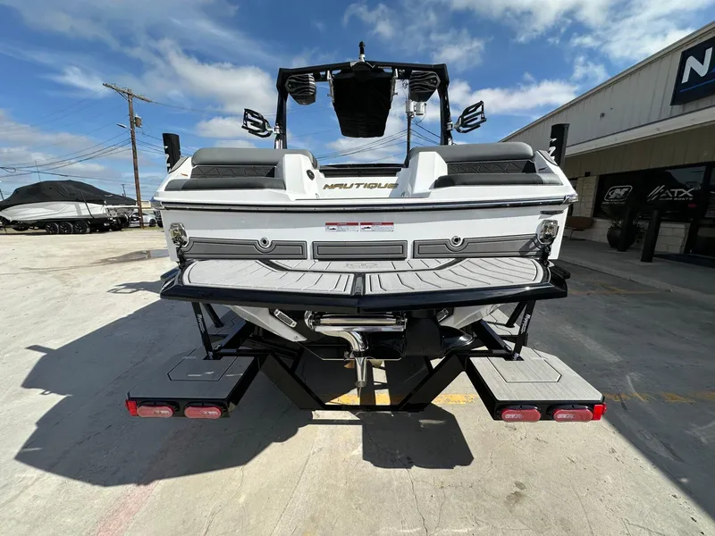 Slide: The Image of Nautique Super Air Nautique GS22 2025 - 3