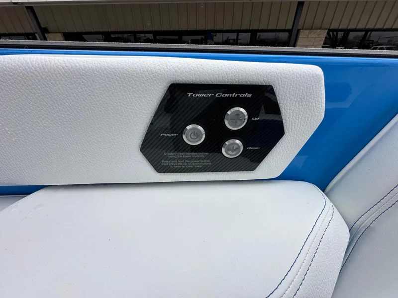 Slide: The Image of Nautique GS24 2025 - 25