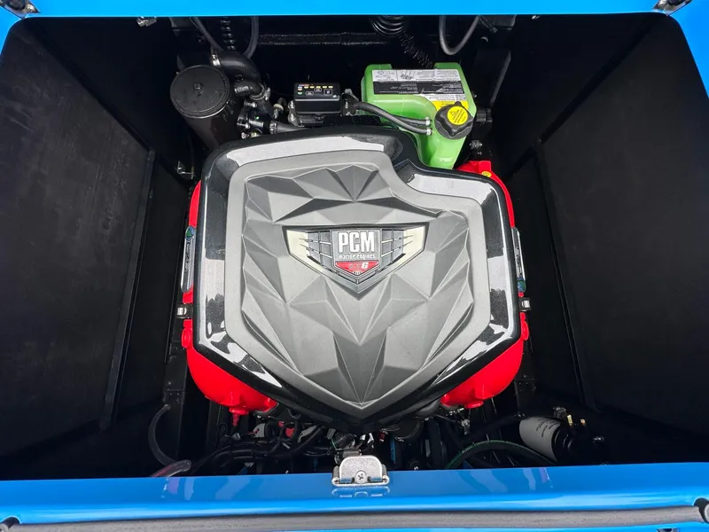 Slide: The Image of Nautique GS24 2025 - 27