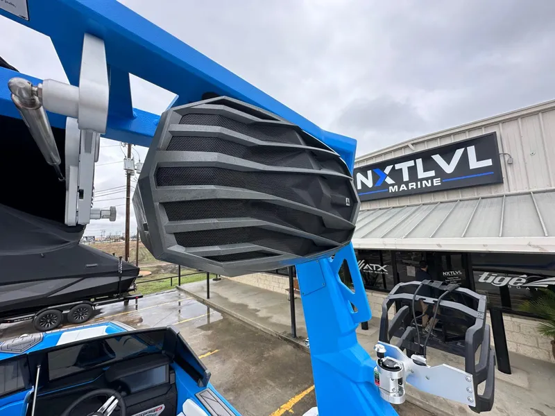 Slide: The Image of Nautique GS24 2025 - 28