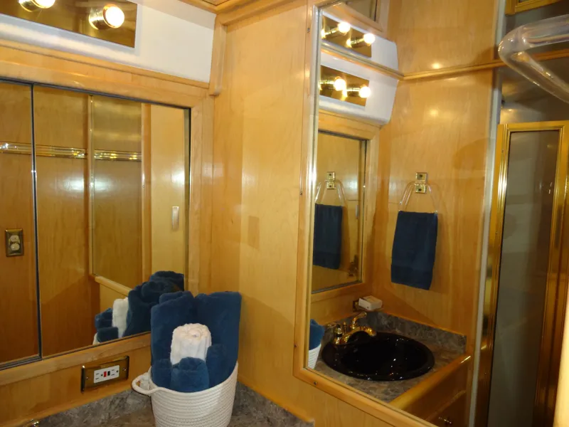 Slide: The Image of Navigator 53 Classic 1998 - 73