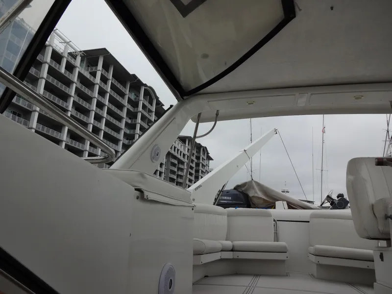 Slide: The Image of Navigator 53 Classic 1998 - 80