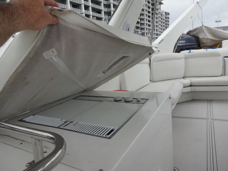 Slide: The Image of Navigator 53 Classic 1998 - 83