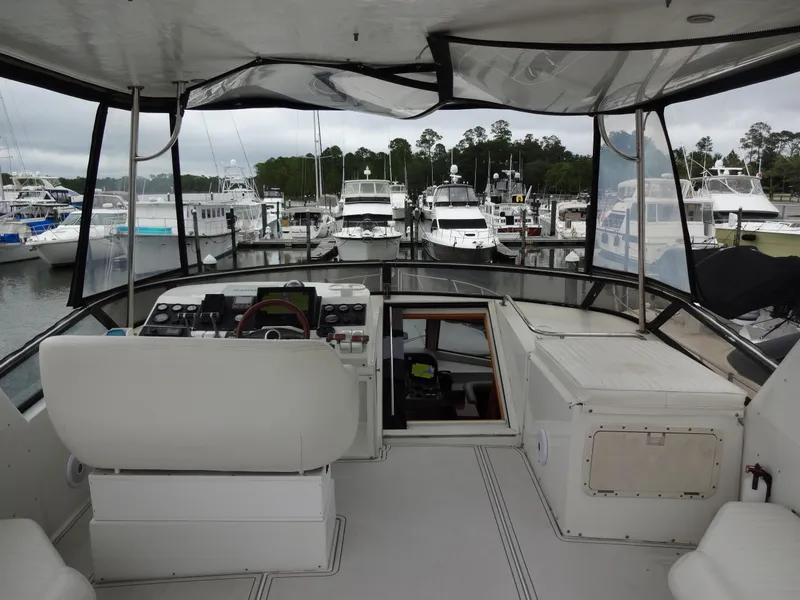 Slide: The Image of Navigator 53 Classic 1998 - 90