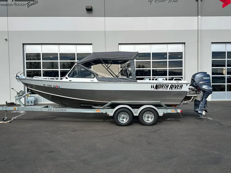 Slide: The Image of North River 21 Seahawk 2005 - 1