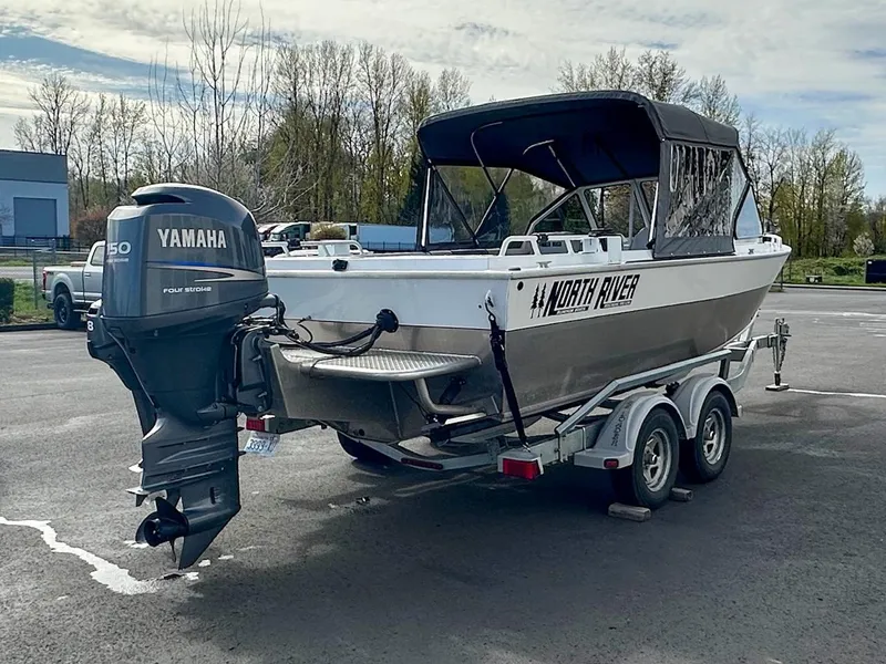 Slide: The Image of North River 21 Seahawk 2005 - 2