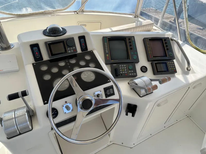 Slide: The Image of Ocean Yachts 42 Super Sport 1995 - 60