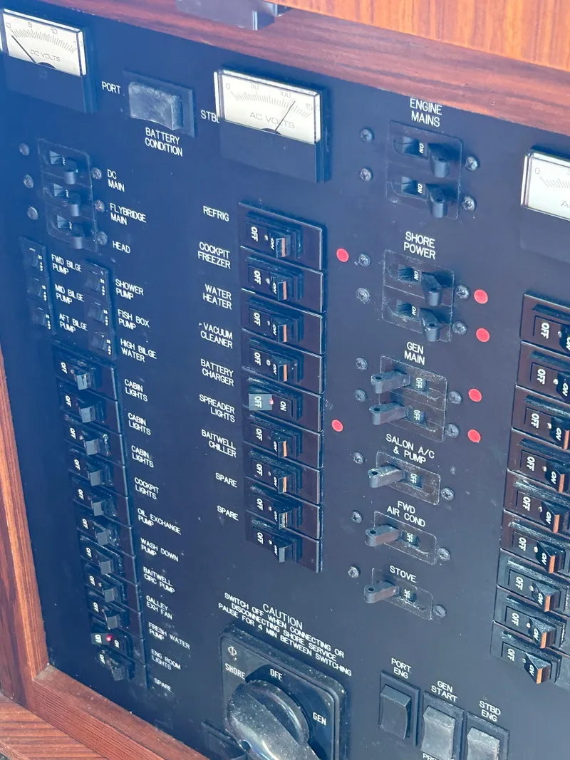 Slide: The Image of Ocean Yachts 42 Super Sport 1995 - 64