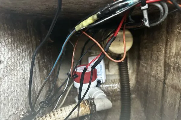 Slide: The Image of World Cat 270 TE Tournament Edition 2004 - 52