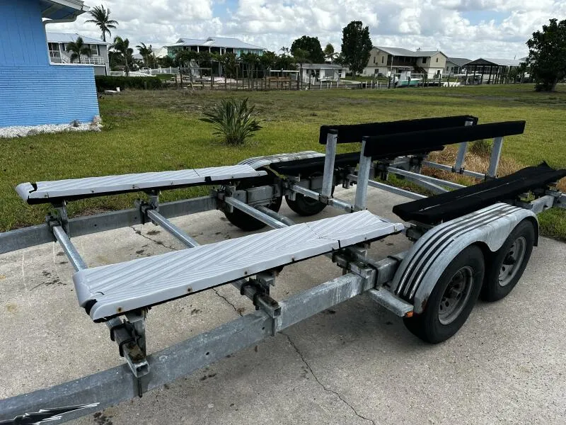 Slide: The Image of World Cat 270 TE Tournament Edition 2004 - 61