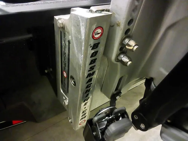 Slide: The Image of 2024 Ranger 622FS Pro DC boat component with Bob's Machine Shop hydraulic jack plate. - 7