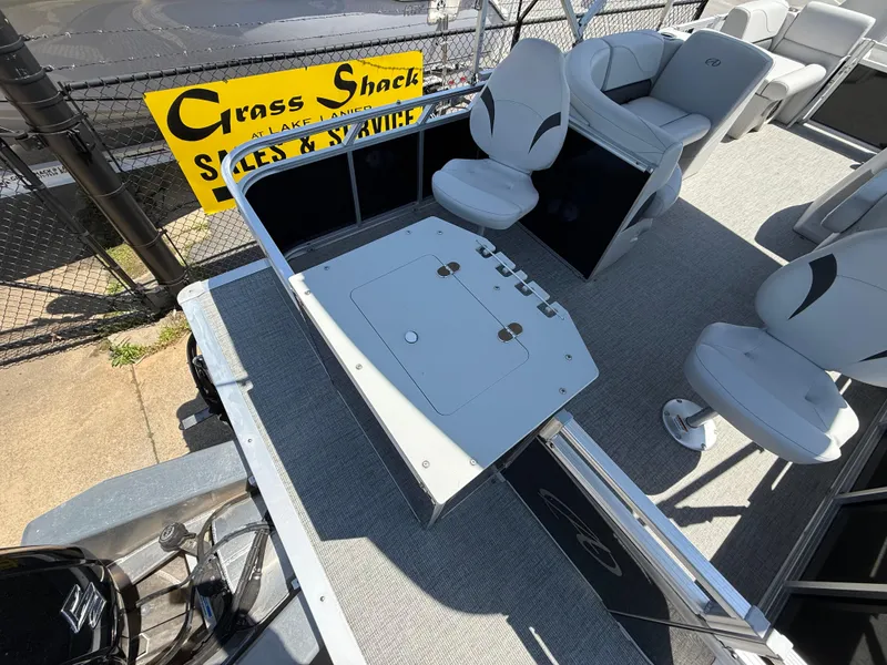 Slide: The Image of Avalon Venture Fish 2022 - 55