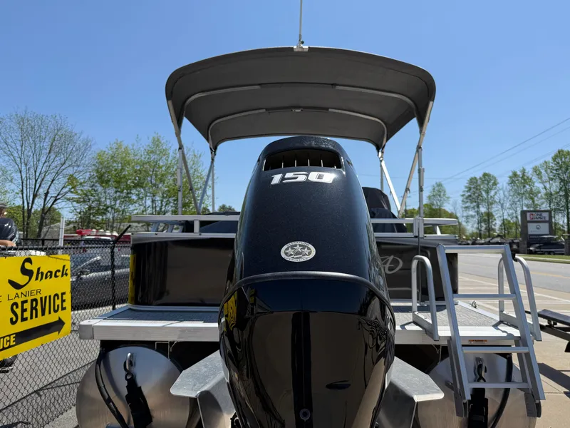 Slide: The Image of Avalon Venture Fish 2022 - 63