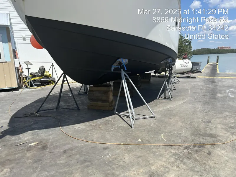 Slide: The Image of Silverton 33 Convertible 2007 - 60