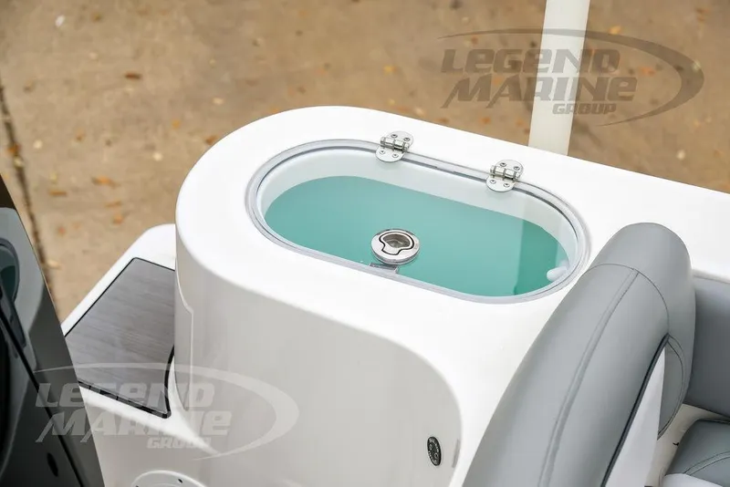 Slide: The Image of NauticStar 2602 Legacy 2022 - 54