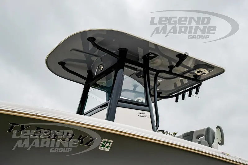 Slide: The Image of NauticStar 2602 Legacy 2022 - 62