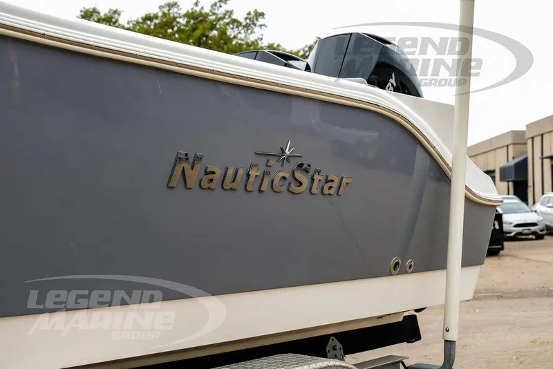 Slide: The Image of NauticStar 2602 Legacy 2022 - 68