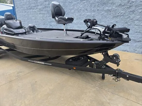 Slide: The Image of 2025 Vexus AVX1980 boat on trailer, featuring sleek design and modern seating. - 9