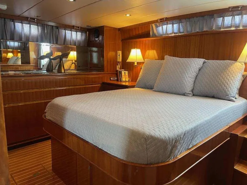 Slide: The Image of Novatec Islander 2004 - 54