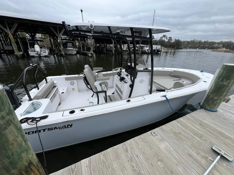 Slide: The Image of Sportsman 232 CC 2023 - 0