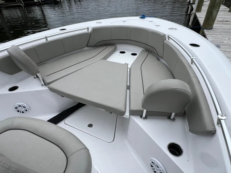 Slide: The Image of Sportsman 232 CC 2023 - 10