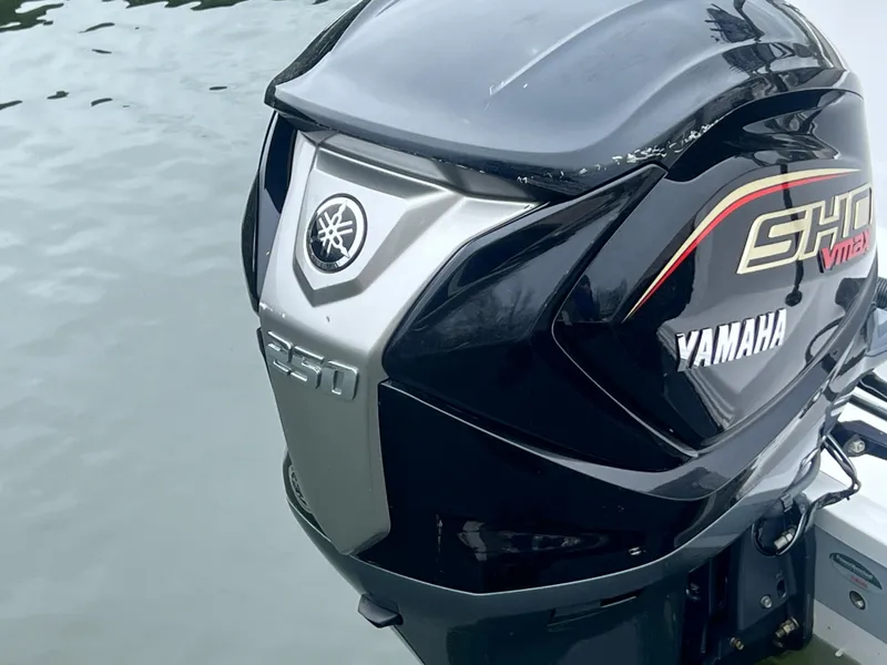 Slide: The Image of Sportsman 232 CC 2023 - 3