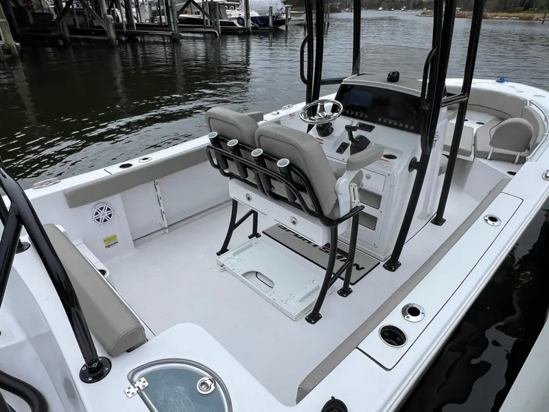 Slide: The Image of Sportsman 232 CC 2023 - 5