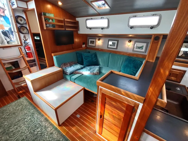 Slide: The Image of Cascade 42 1988 - 56