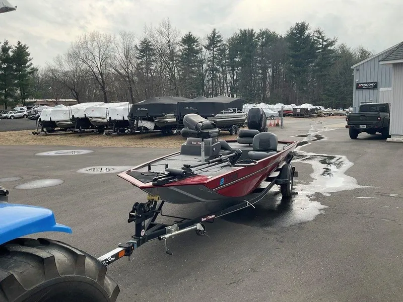 Slide: The Image of 2020 Tracker BASS TRACKER® Classic XL boat on trailer in parking lot. - 3