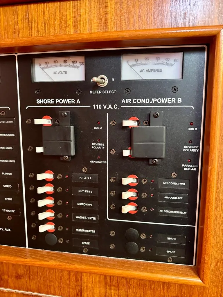 Slide: The Image of Hunter Passage 420 2003 - 56