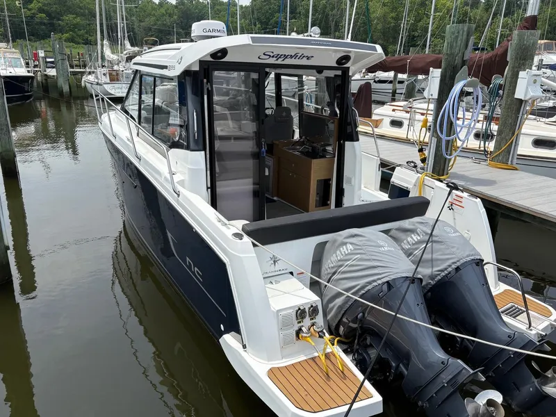 Slide: The Image of Jeanneau NC 895 2020 - 11