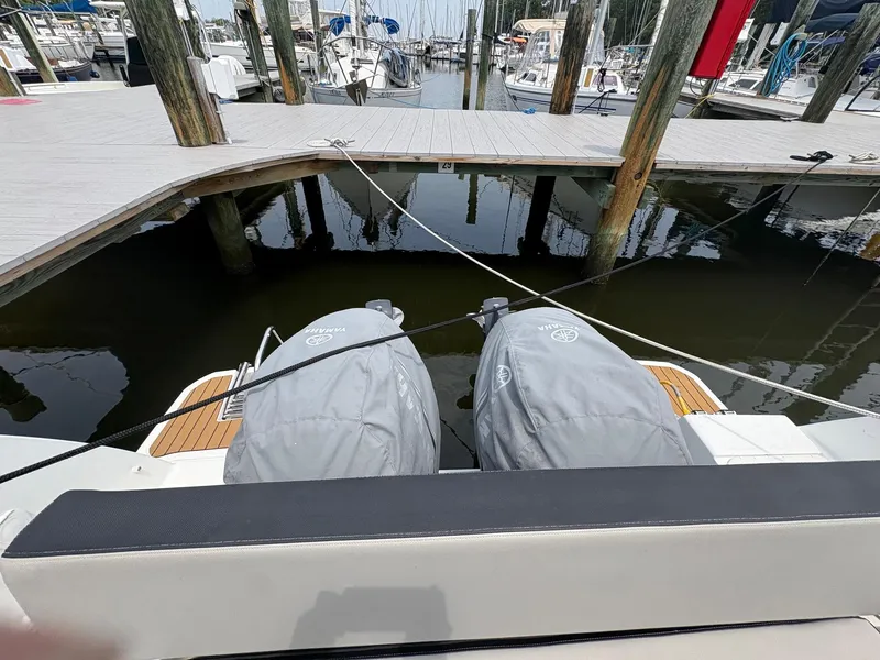 Slide: The Image of Jeanneau NC 895 2020 - 13