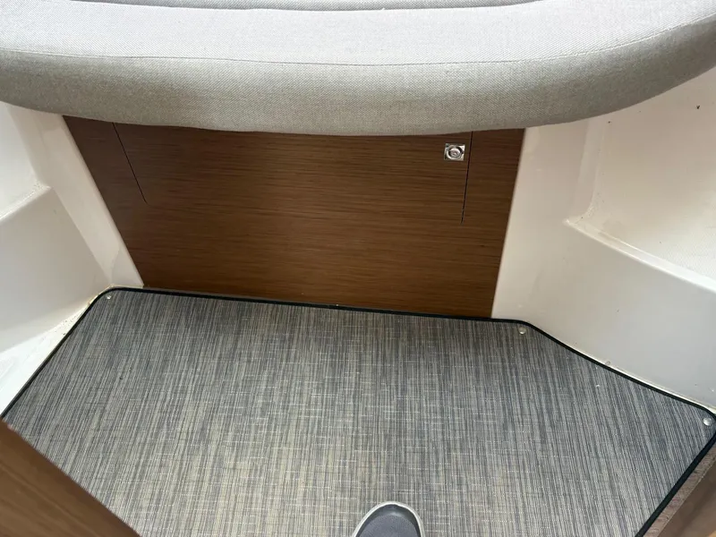 Slide: The Image of Jeanneau NC 895 2020 - 50