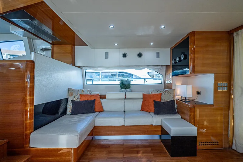 Slide: The Image of 2009 Aicon - interior - 26