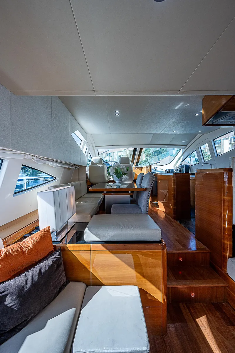 Slide: The Image of 2009 Aicon - interior/dining - 31