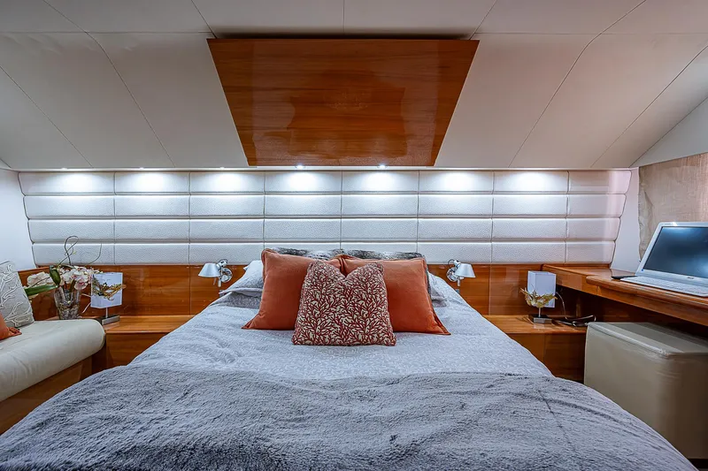 Slide: The Image of 2009 Aicon - interior/cabins - 55