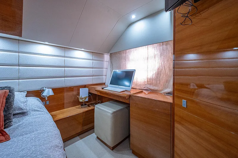 Slide: The Image of 2009 Aicon - interior/cabins - 60