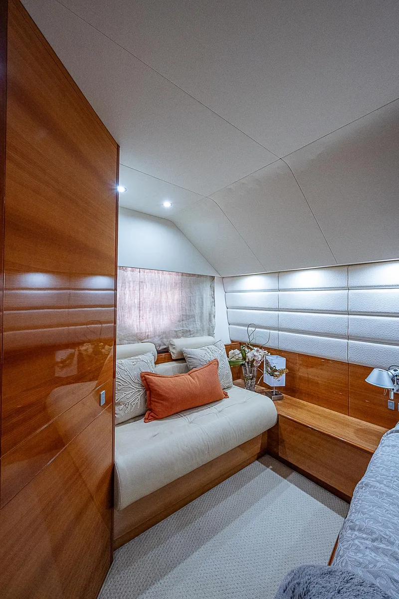 Slide: The Image of 2009 Aicon - interior/cabins - 61