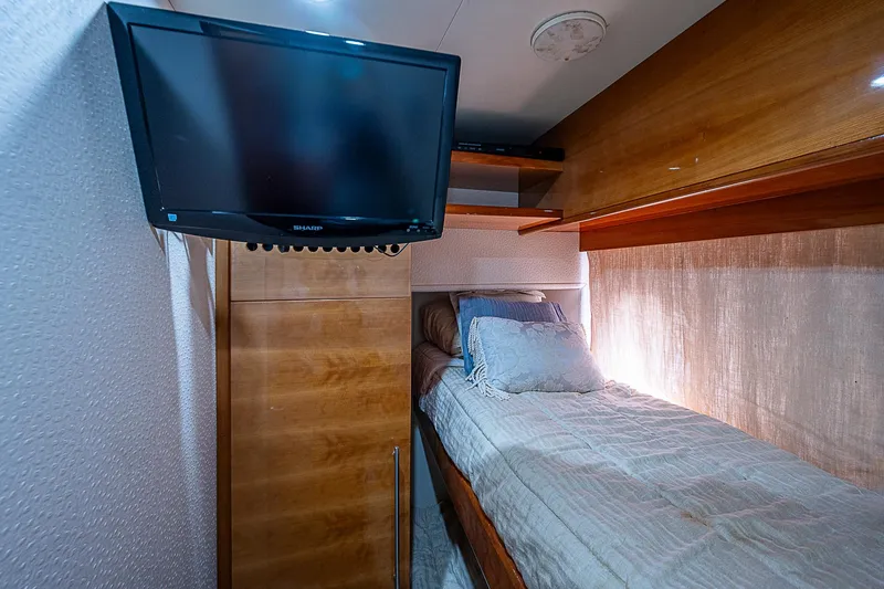 Slide: The Image of 2009 Aicon - interior/cabins - 71