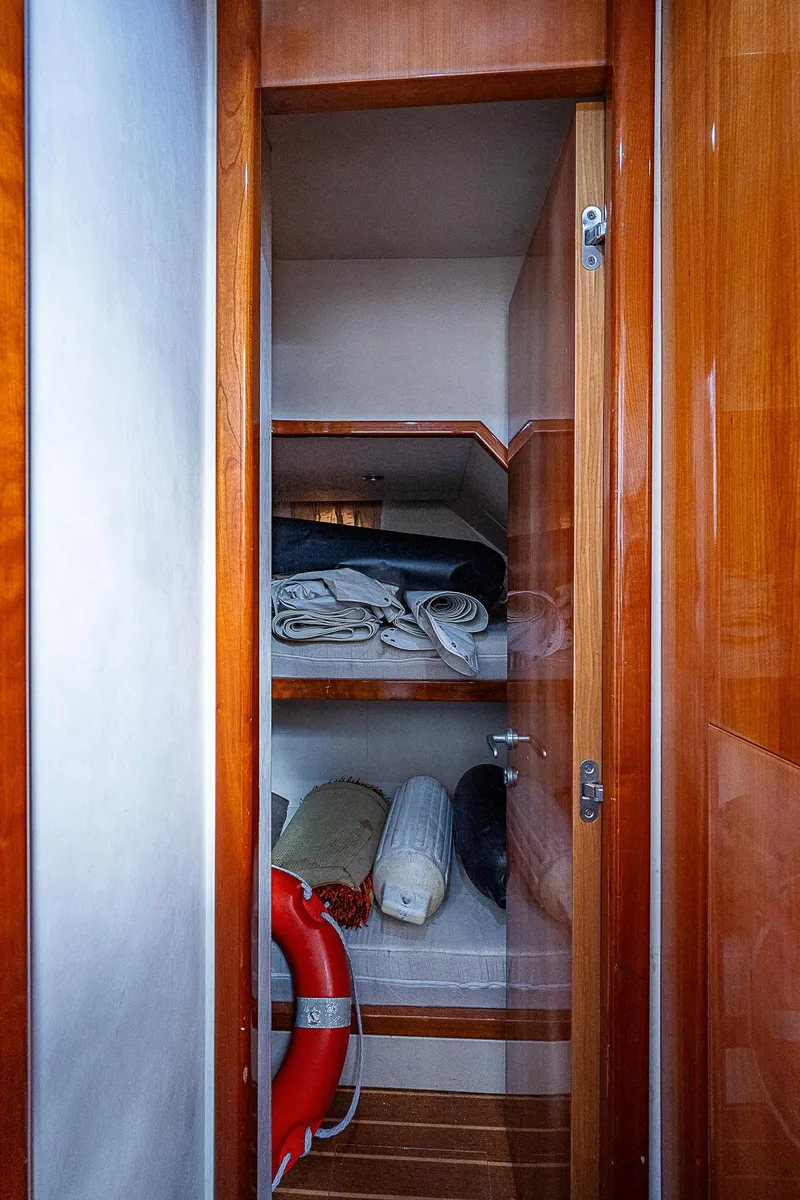 Slide: The Image of 2009 Aicon - storage - 88