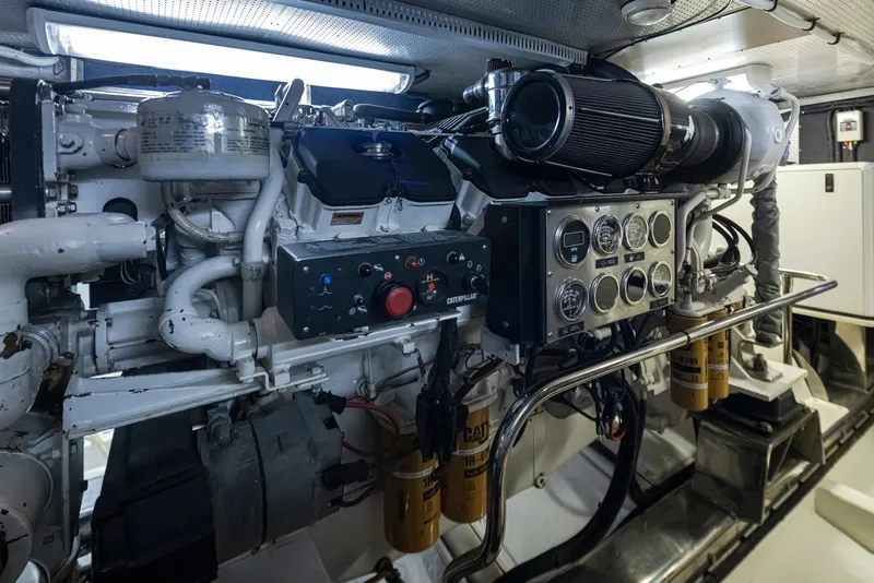 Slide: The Image of Marlow 72C 2003 - 68