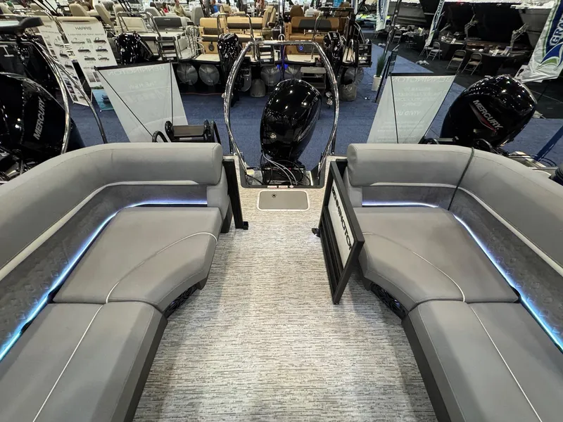 Slide: The Image of 2025 Bennington 22 MFB pontoon boat interior with gray seating and modern design. - 10