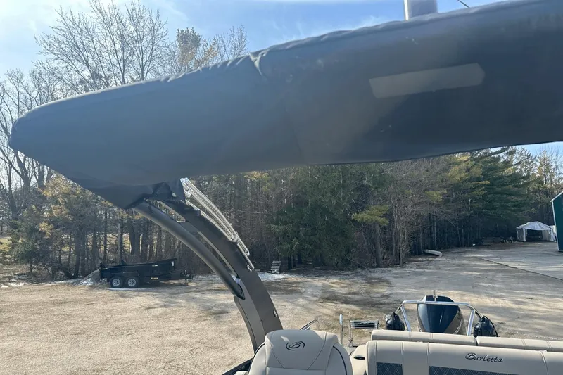 Slide: The Image of Barletta LUSSO 23UCATT 2022 - 15