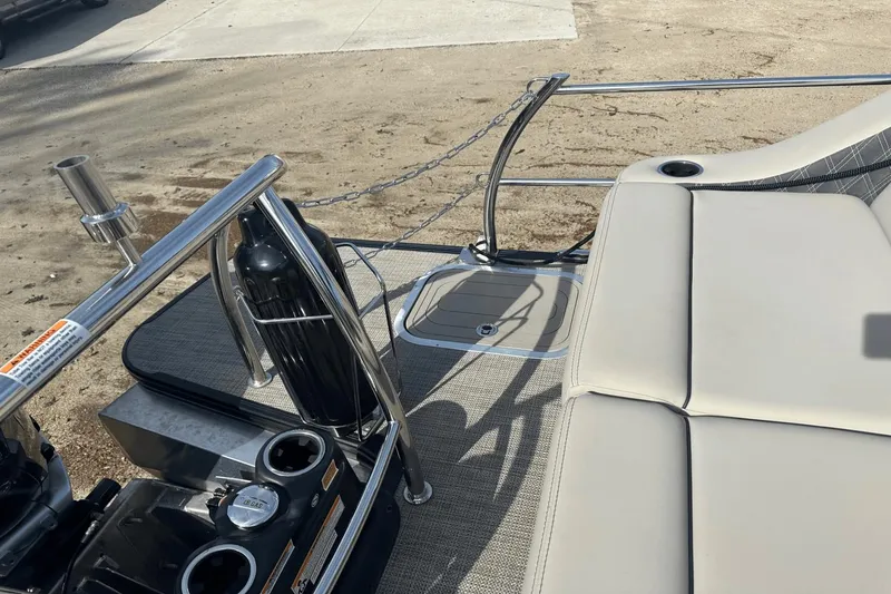 Slide: The Image of Barletta LUSSO 23UCATT 2022 - 20