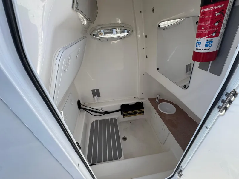 Slide: The Image of Sea Pro 259 Center Console 2019 - 16