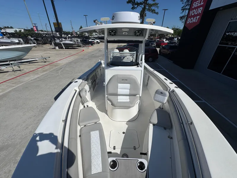 Slide: The Image of Sea Pro 259 Center Console 2019 - 19