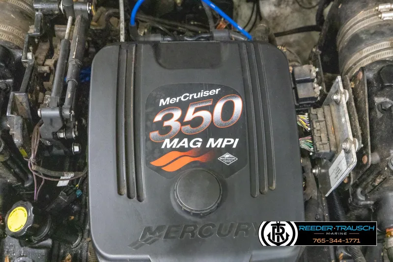 Slide: The Image of MerCruiser 350 MAG MPI engine in 2005 Crownline 216 LS boat. - 41