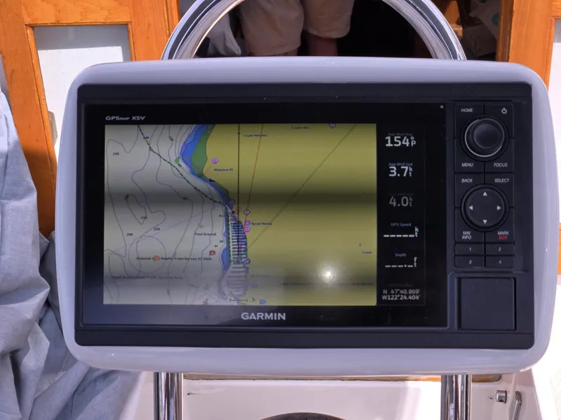 Slide: The Image of Garmin Chart Plotter - 5