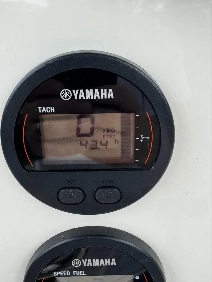 Slide: The Image of Yamaha tachometer display on 2023 Key West 203 FS boat, showing 43.4 hours. - 8