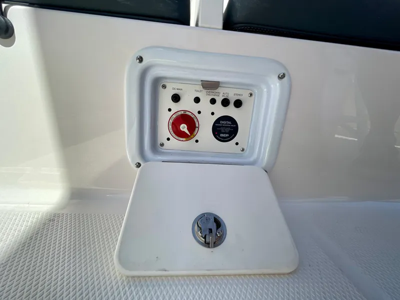 Slide: The Image of Control panel on 2022 Robalo R230 Center Console boat. - 18